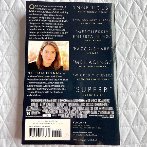 Gone Girl by Gillian Flynn - Picture 2 of 3